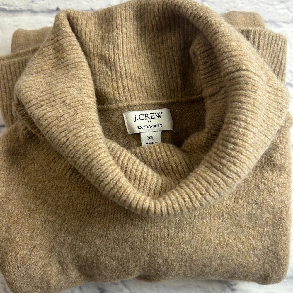 J. Crew Tan Turtleneck Sweater Dress. Size XL. Minimalism. Wear With Boots.